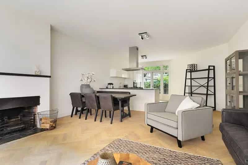 Amsterdam Oud Zuid Benedenwoning 3 Kamers Gemeubileerd
