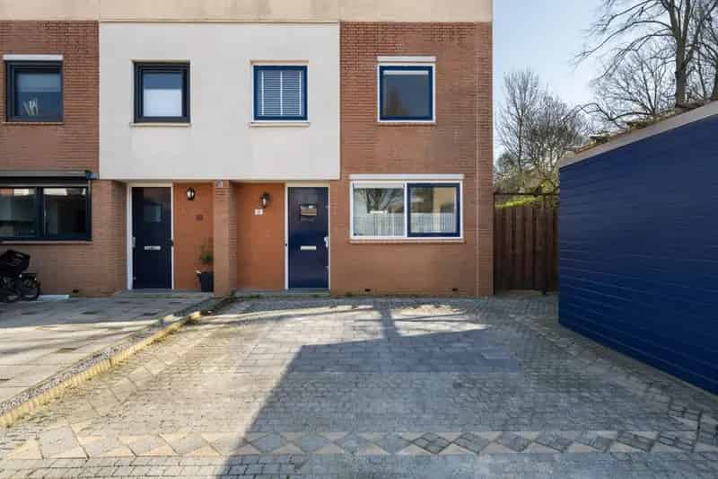 Gezinswoning Wielwijk Dordrecht Tuin Aan Het Water 4 Slaapkamers