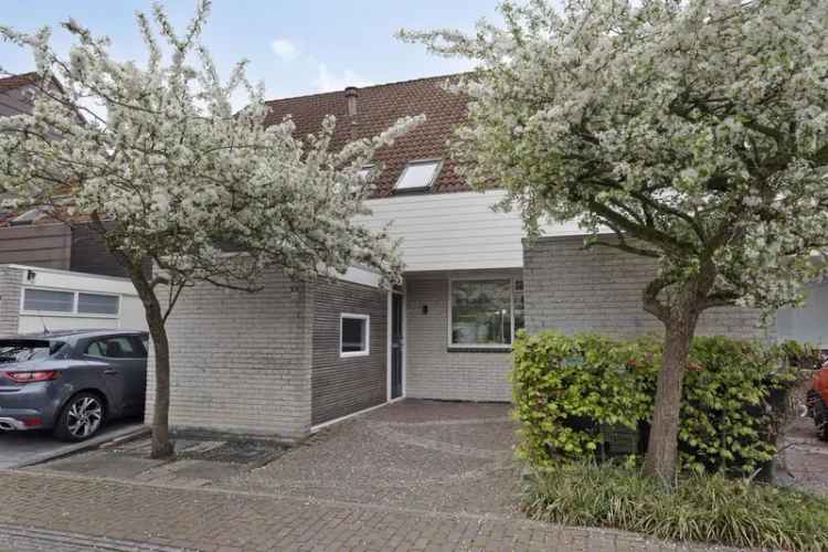 Moderne Tussenwoning 5 Kamers Lelystad