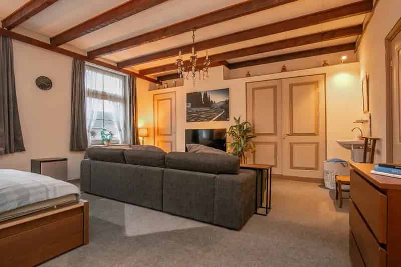 Historische woning te koop Woudenberg veel woonruimte