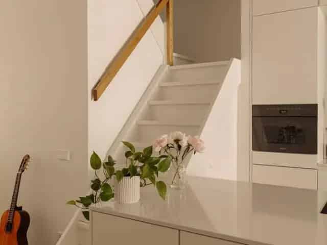 Te Huur: Elegant 2 Slaapkamers Appartement Oud West Amsterdam