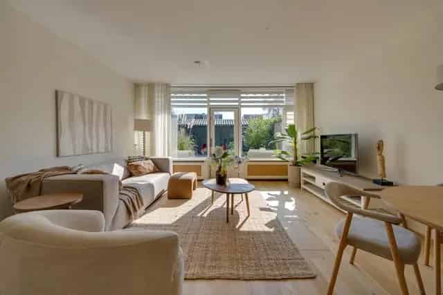 3 Kamer Eengezinswoning Weesp 93m2