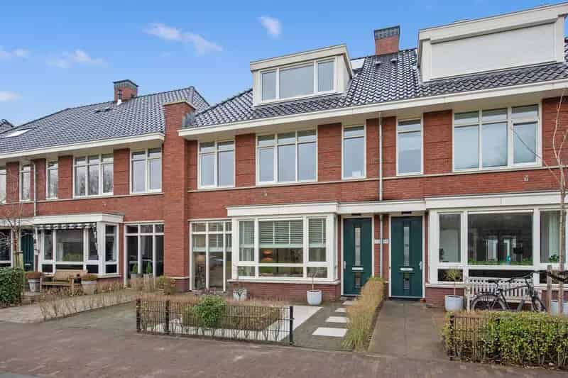 Herenhuis Rijswijk 7 kamers Jaren 30 Stijl