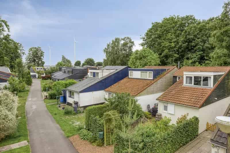 Uitgebouwde woning te koop op park Buitenplaats
