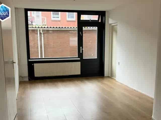 Woning aan de P.A. de Genestetstraat te Dordrecht