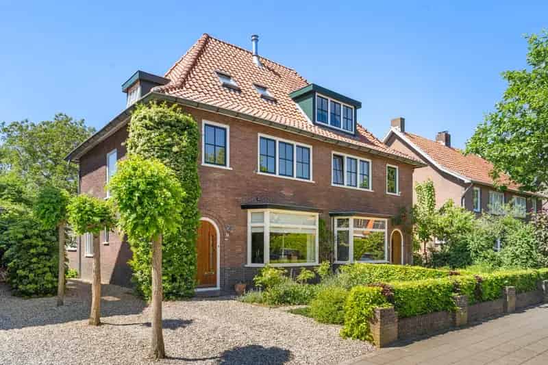 Huis te koop: Nassaulaan 8 6721 DZ Bennekom 