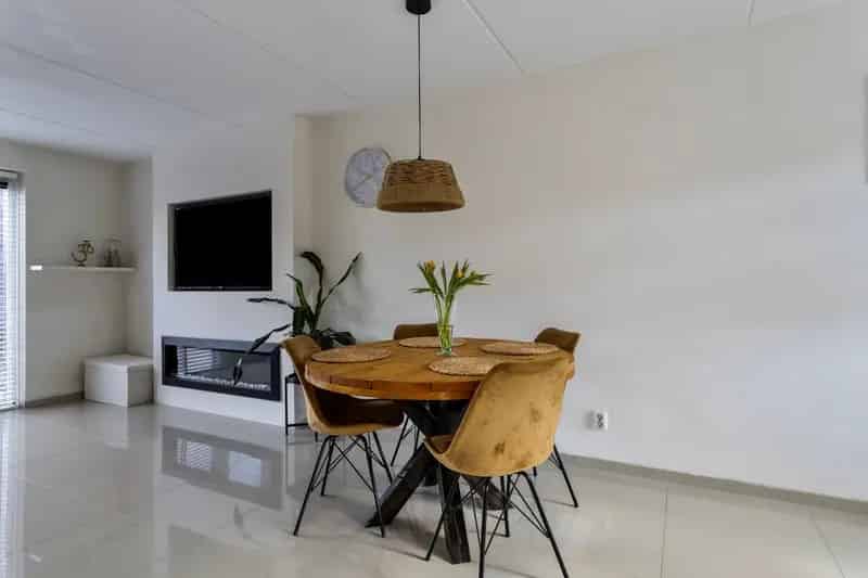 Moderne Tussenwoning te koop in Almere