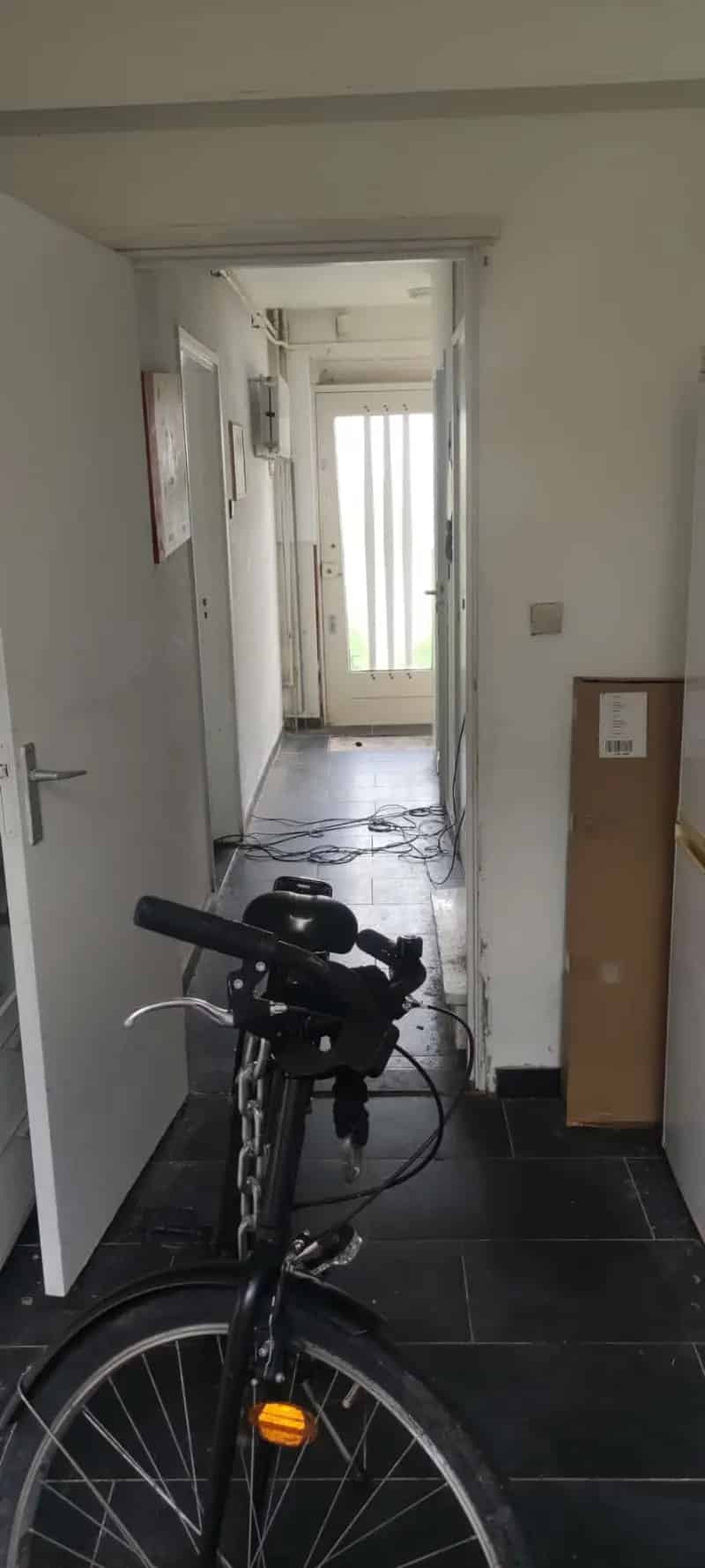 Kamer te huur in 145m2 townhouse nabij school