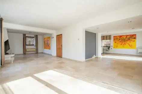 4 Slaapkamers Appartement 257m2 Sittard Luxe Zwembad