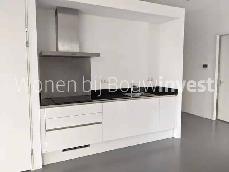 Modern appartement Eindhoven Strijp-S 84m2