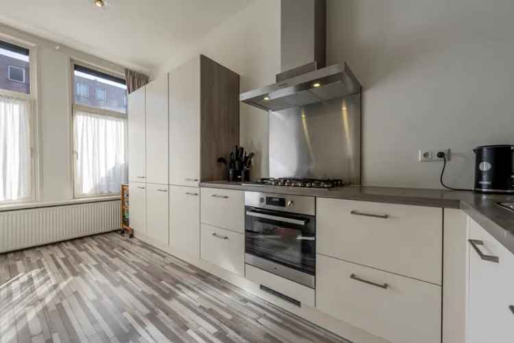 Ruime Tussenwoning 5 Slaapkamers Rotterdam Bospolder