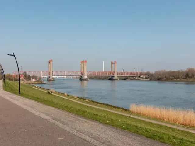 Luxe Appartement 112m2 Te Huur  Eigen Parkeerplaats
