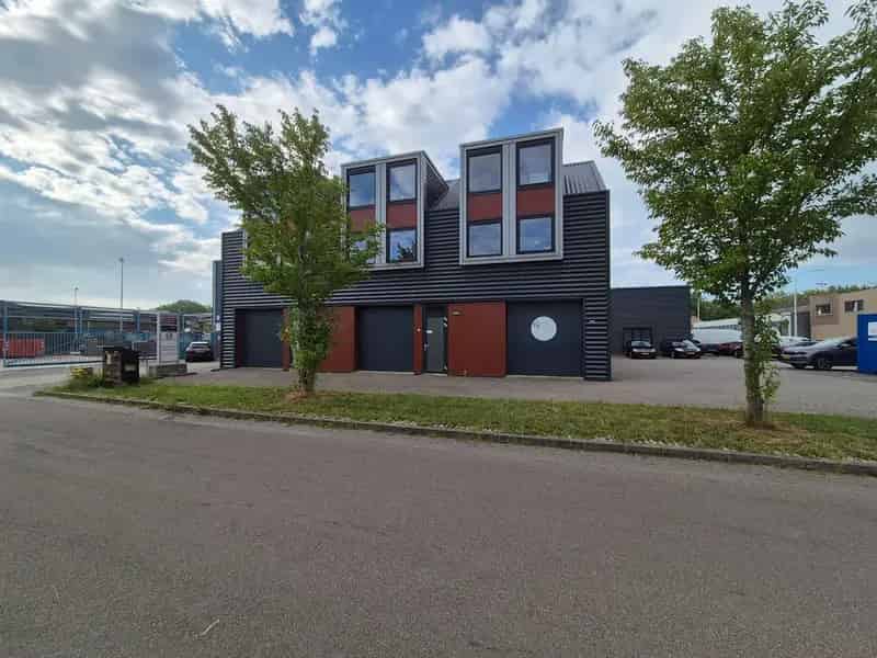 Kantoorruimte te Huur Papendrecht 270m² Dakterras