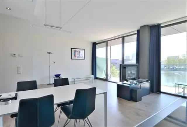 Amsterdam Studio te Huur 53m2 2 Kamers 2025