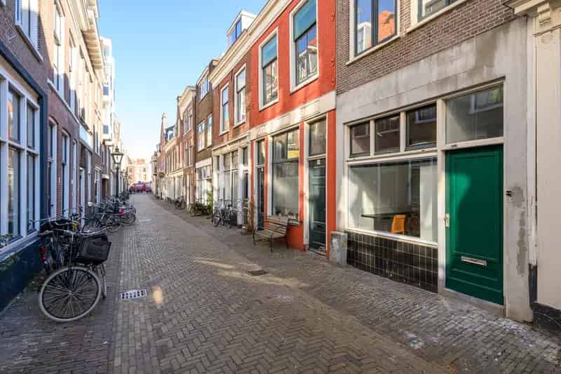 Appartement te koop Leiden Centrum: Instapklare benedenwoning