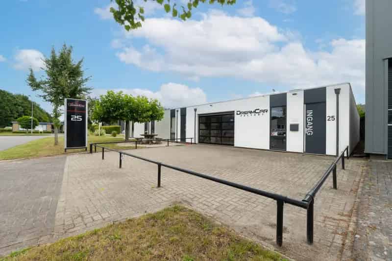 Bedrijfshal te Huur Vaassen 214m²  Aalbosweg