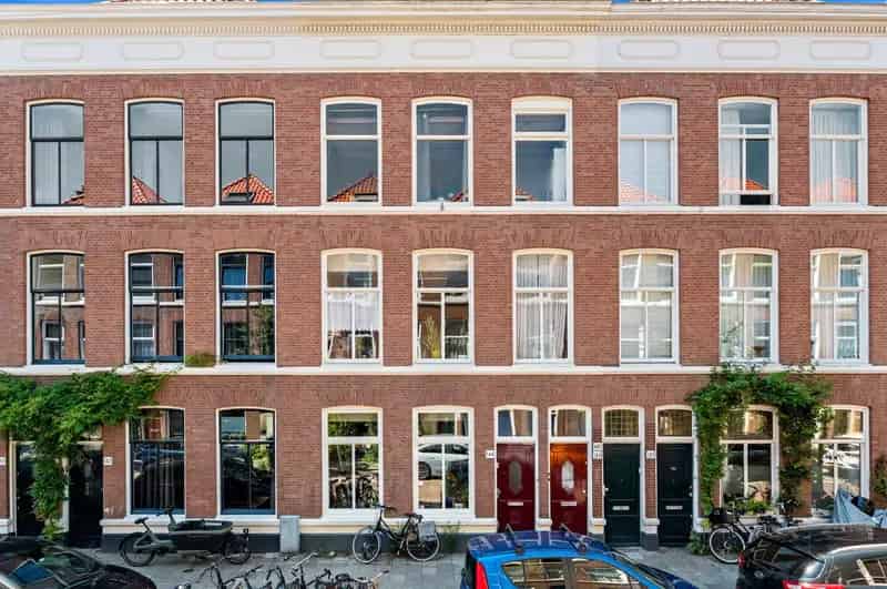 Parterrewoning Zeeheldenkwartier 115m2 2 slaapkamers tuin