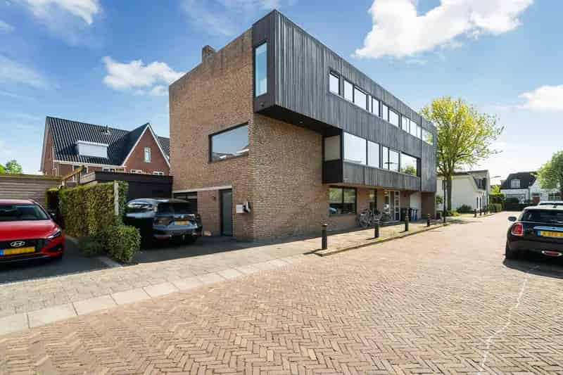 Huis te koop 7 slaapkamers Leidschendam 260m2