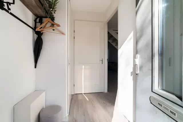 5 Kamer Eengezinswoning 125m2 te Huur Den Haag