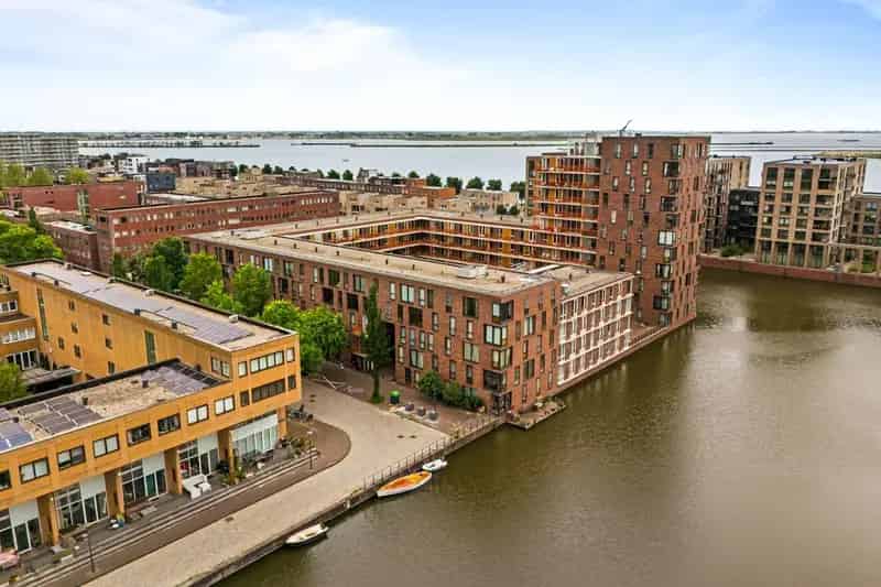 Modern 3 Kamer Appartement IJburg Met Sauna En Water Uitzicht