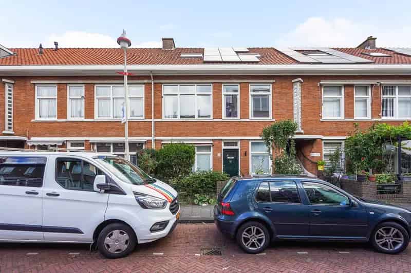 Dubbel Bovenhuis Den Haag 115m2 Gerenoveerd