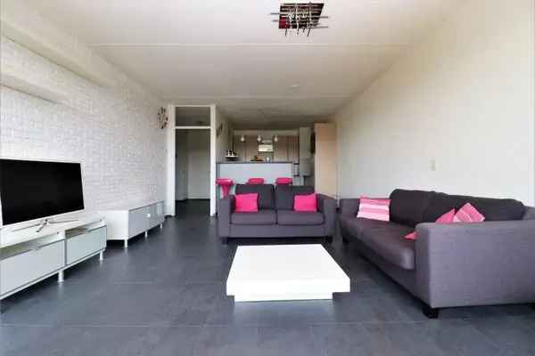 Appartement Rotterdam Zuidplein Nabij Metro