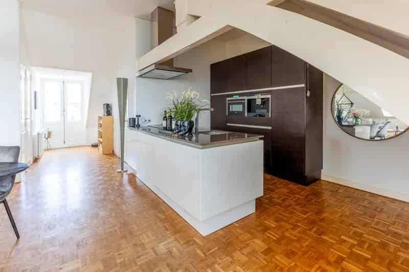 Loftappartement Arnhem Rijnkade: Luxe wonen aan het water