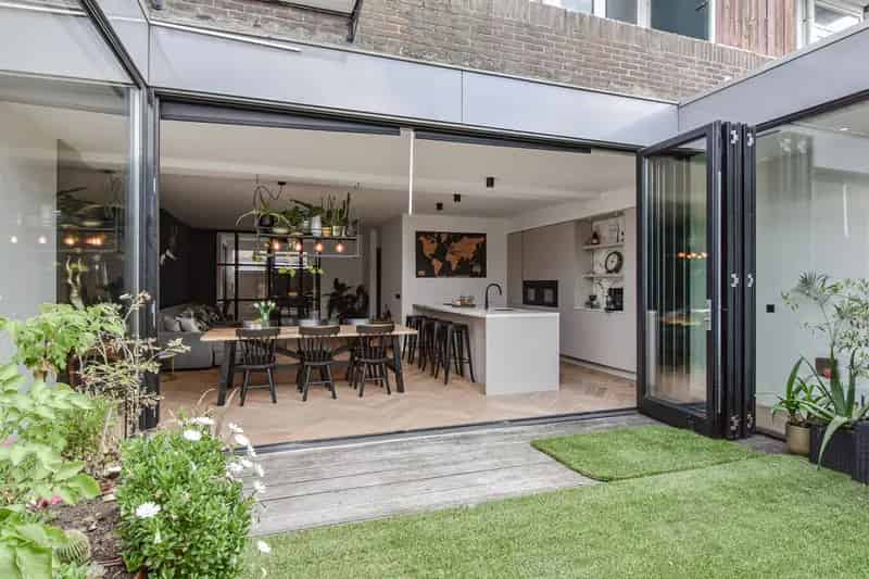 Appartement te koop Bezuidenhout Den Haag 126m2 gerenoveerd 3 slaapkamers