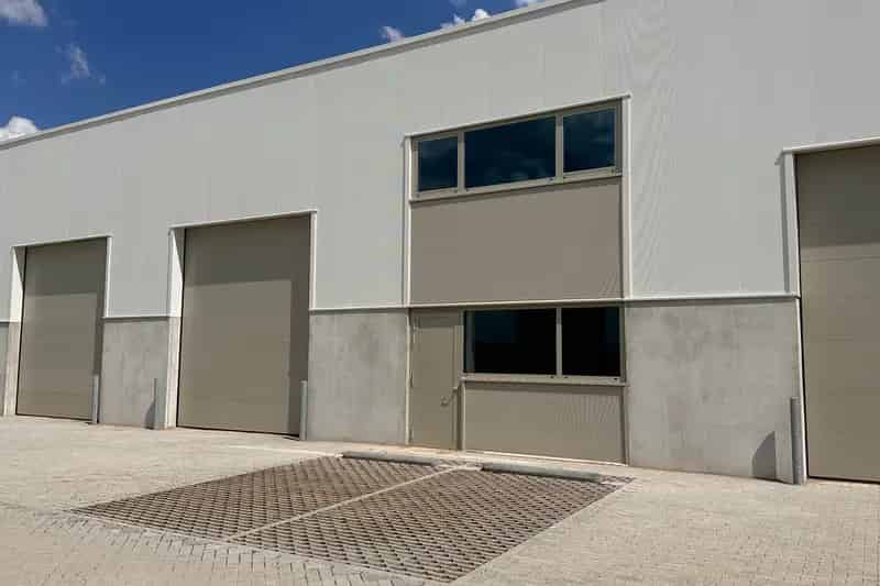Bedrijfshal te koop Waalwijk 168m2 Nieuwbouw