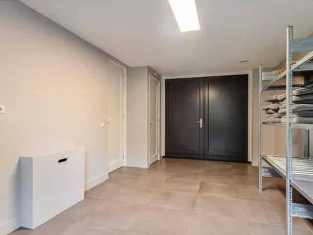 Te Huur: Ruime Familievilla in Amstelveen Westwijk