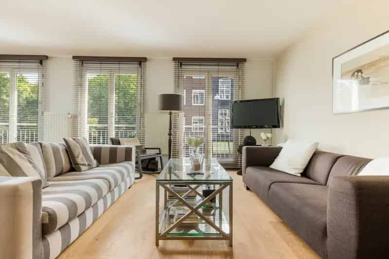 Vondelpark Appartement te Koop 2-kamer 83m2 Balkon Berging Lift