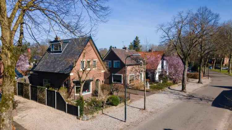 Jaren 30 woning Ugchelen Ruime Tuin Grote Berging 3 Slaapkamers