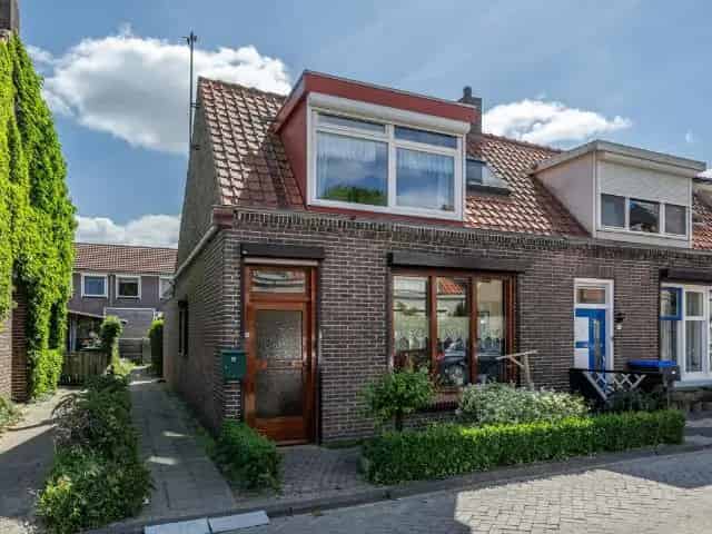 Woning te koop: Nieuwstraat 19 3249AS Herkingen Vastgoed Nederland