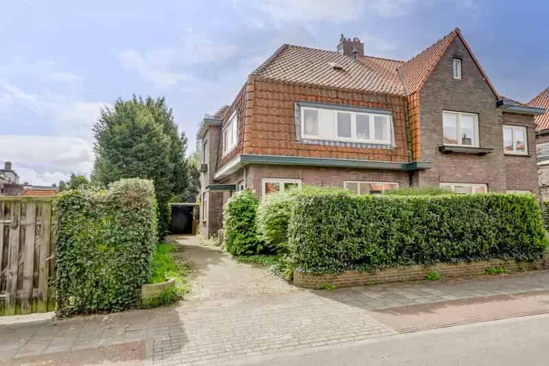 5 Slaapkamers, Zonnige Tuin, Hilversum Zuid