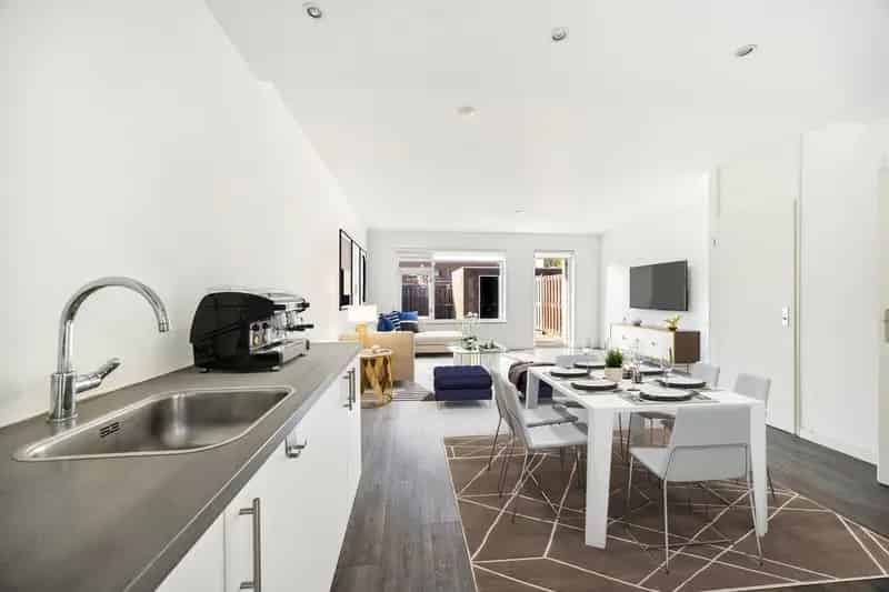 Te Koop: Instapklare 4-kamerwoning Zoetermeer