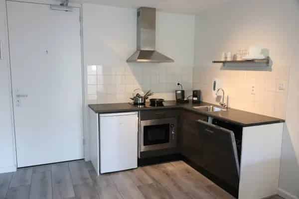 Appartement Amsterdam Ditlaar: Ruime Studio's nabij Luchthaven en Zuid