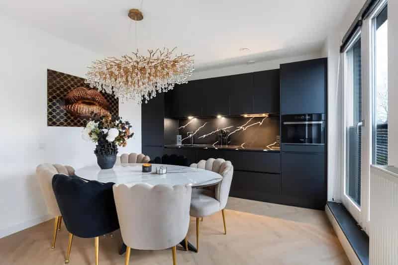 Luxe Tussenwoning Waterrijk Moderne Keuken Ruim Terras Eigen Parkeerplaats