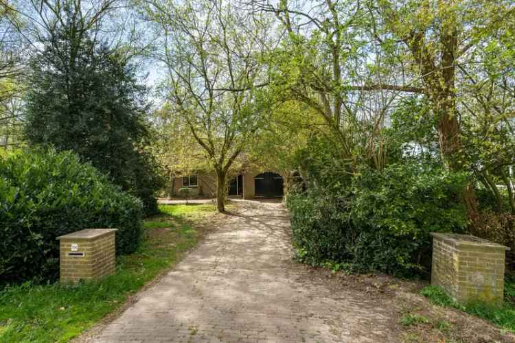 Huis te koop: Anneville-laan 156 4851 CE Ulvenhout (Gem. Breda) 