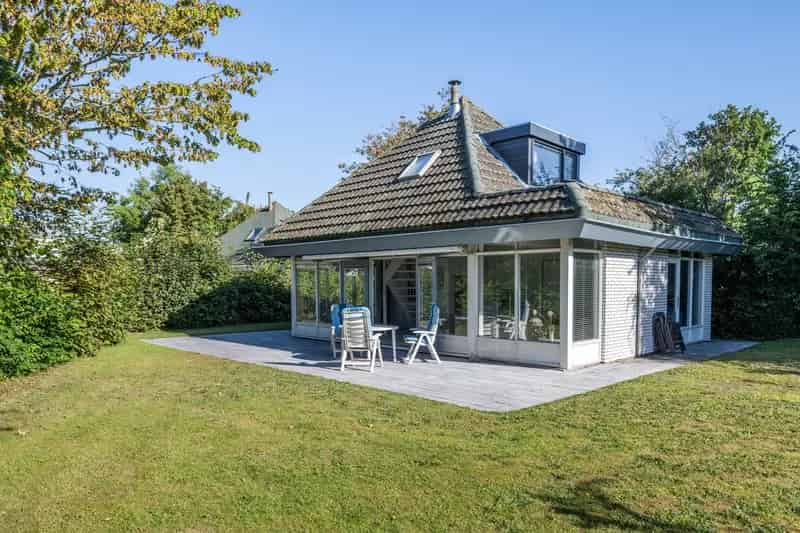 Ruime Recreatiewoning Ouddorp 3 Slaapkamers Grote Tuin Strand Nabij