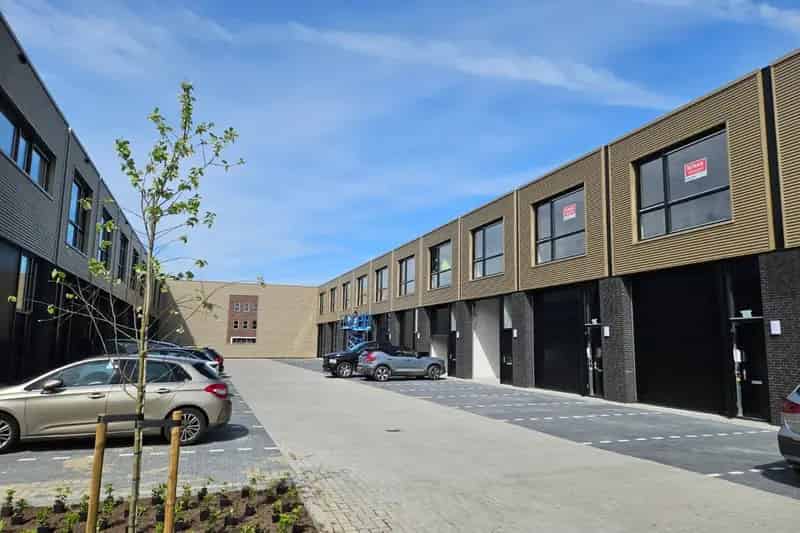 Bedrijfshal Dordrecht te Huur 142m2 Dordtse Kil