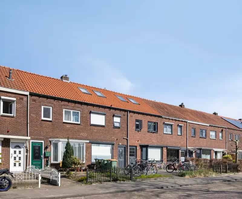 Te Koop Breda Tuinzigt: Gerenoveerde Tussenwoning 3 slaapkamers