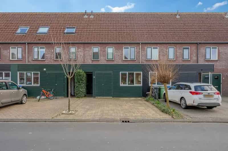 4 Slaapkamers Aan Het Water Gravenburg