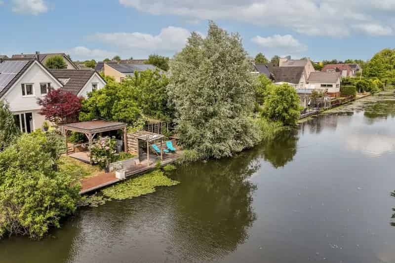 Ruime Villa Almere Literatuurwijk 5 slaapkamers Tuin Aan Het Water