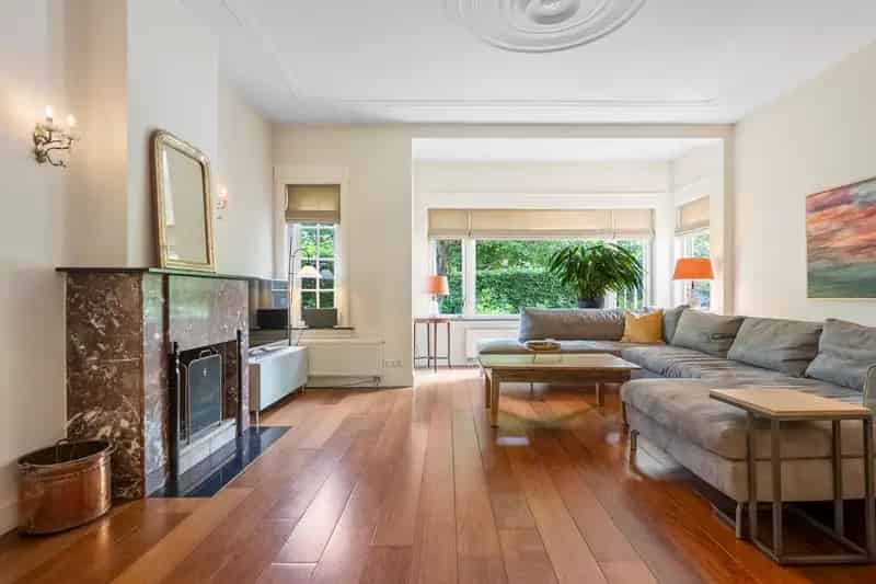 Huis te koop Heemstede: 5 slaapkamers, 2 badkamers, zonnige tuin