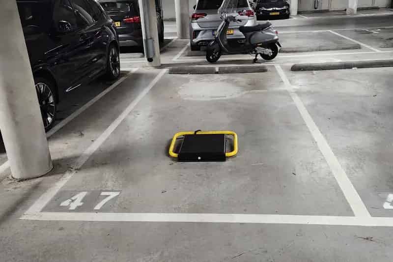 Parkeerplaats Amsterdam IJburg - Veilig & Ruim