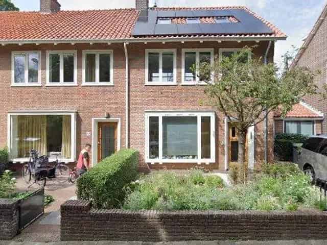 Moderne Huurwoning Voorburg Nabij Park Arentsburgh