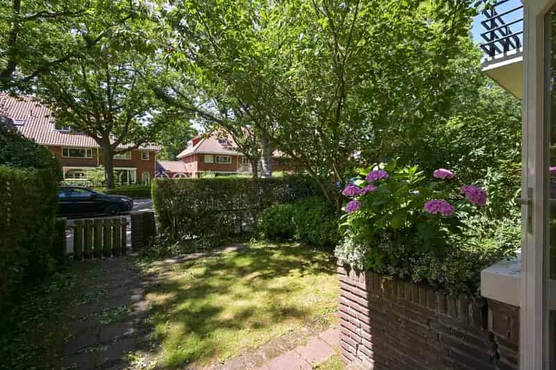 Huis te koop Wassenaar 6 slaapkamers 2 badkamers