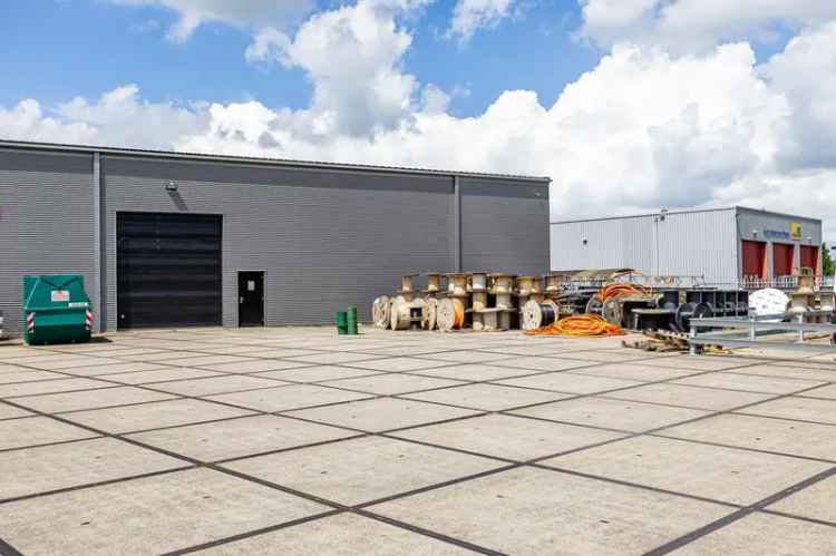 Bedrijfshal Groningen 1250m2 te Huur