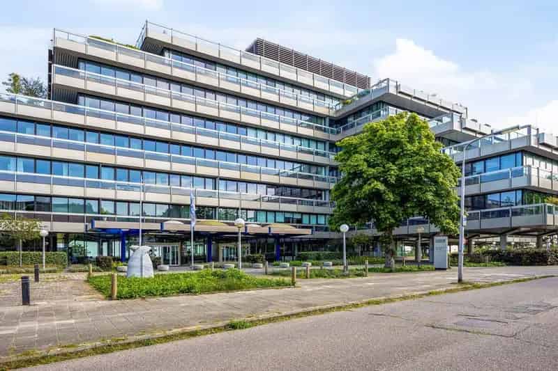 Luxe Appartement Nijmegen Estelgebouw 102m2 Zwembad Fitness