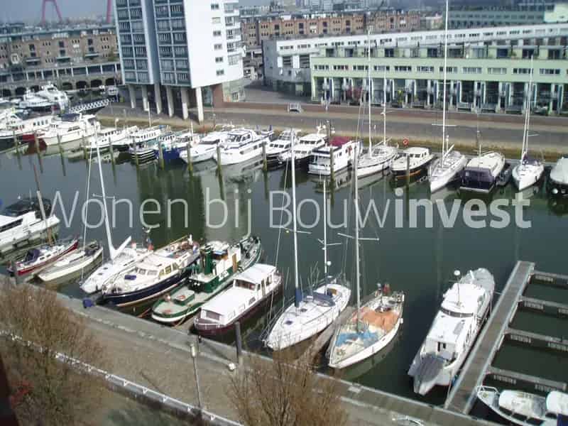 Ruim 3-kamerappartement Louis Pregerkade Rotterdam